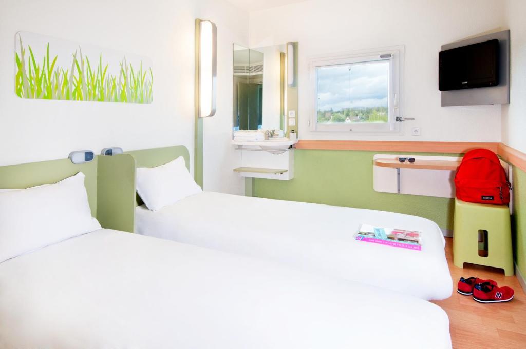 Ibis Budget Pontivy Habitación foto